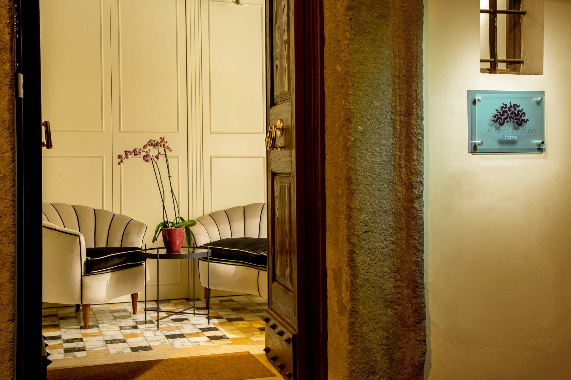 Palazzo Medusa Roma Ngoại thất bức ảnh